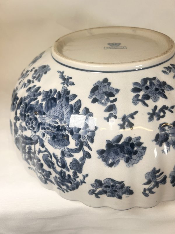 Huge Oriental Ironstone Blue And White Bowl With Floral Decoration - Image 8