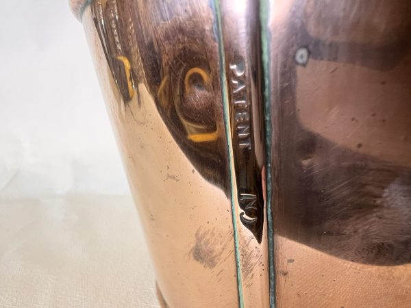 An Antique Smaller Sized Fireside Victorian Kettle Made From English Copper - Image 5