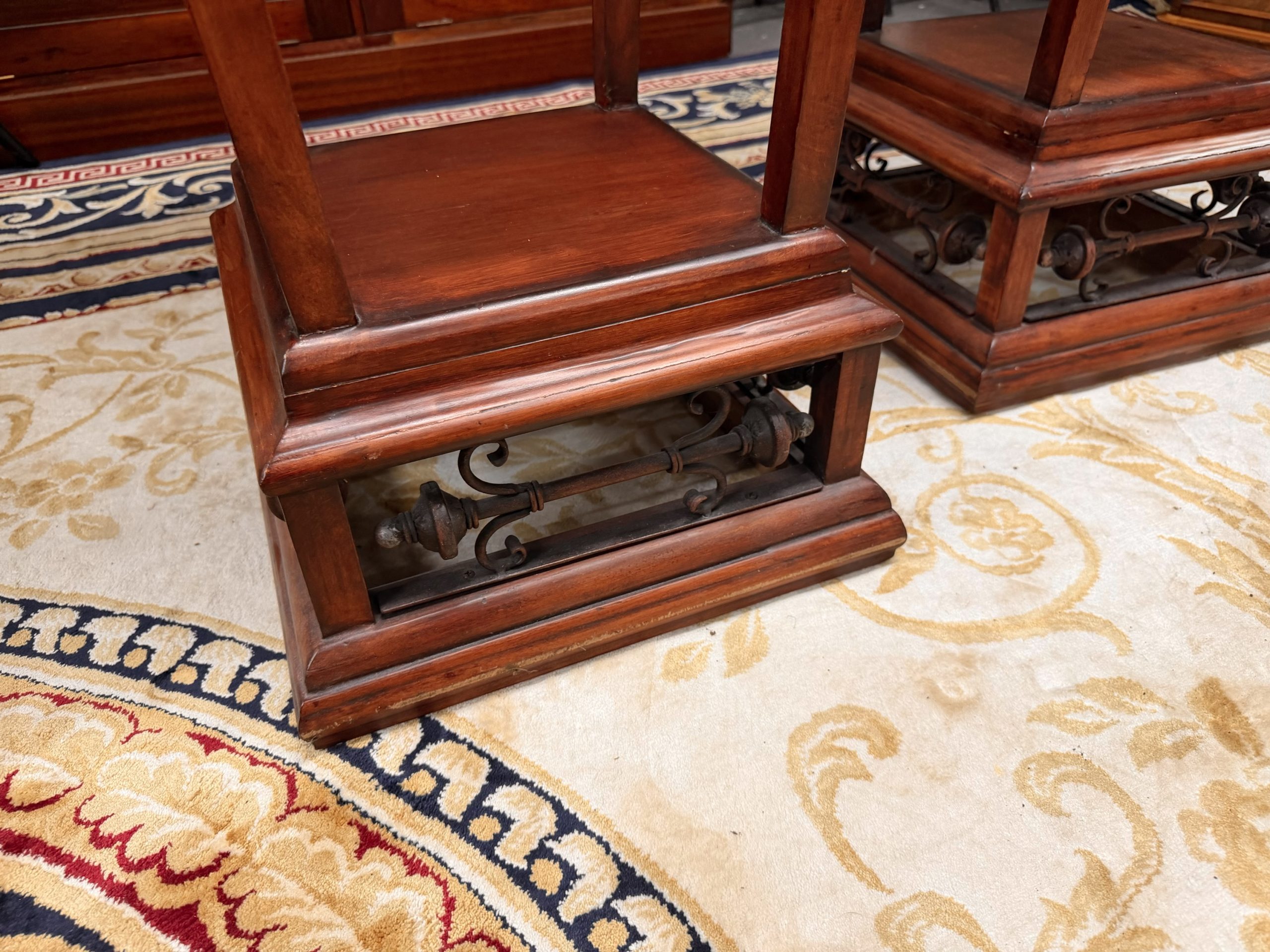 Stunning Pair of Late 19th Century Antique Hardwood Jardinière / Plant Stands - Image 5